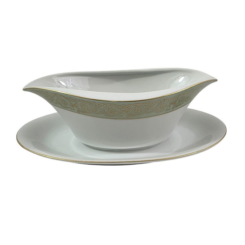 Yamaka Japan Fine China Renaissance Gravy Boat with Attached Under Plate
